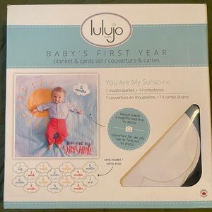 lulujo Baby Baby's First Year Milestone Blanket/Card Set, You Are My Sunshine